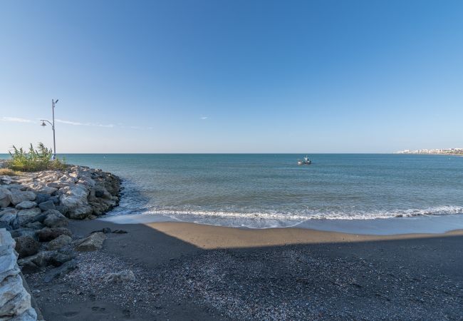 Apartamento en Málaga - S H Hesperides´s garden beach D Apartamento en Málaga - S H Hesperides´s garden beach D