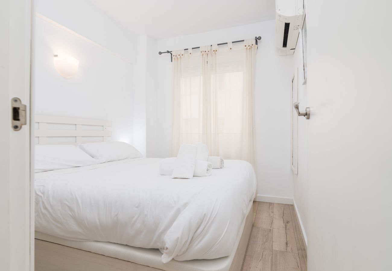 Apartment in Málaga - S H Malagueta Beach Apartment in Málaga - S H Malagueta Beach