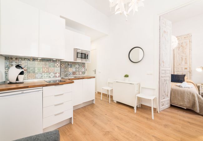 Apartment in Málaga - S H Uncibay square I Apartment in Málaga - S H Uncibay square I
