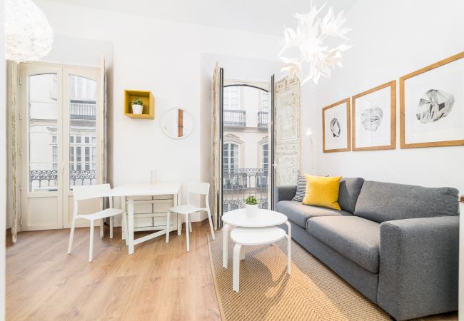 Apartment in Málaga - S H Uncibay square I Apartment in Málaga - S H Uncibay square I