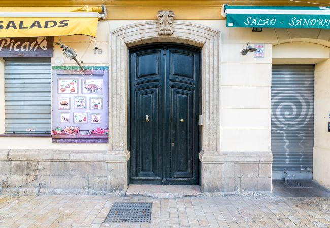 Apartment in Málaga - S H Plaza de la Merced I Apartment in Málaga - S H Plaza de la Merced I
