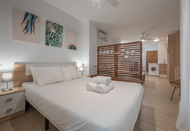 Apartment in Málaga - S H Parras duplex Apartment in Málaga - S H Parras duplex
